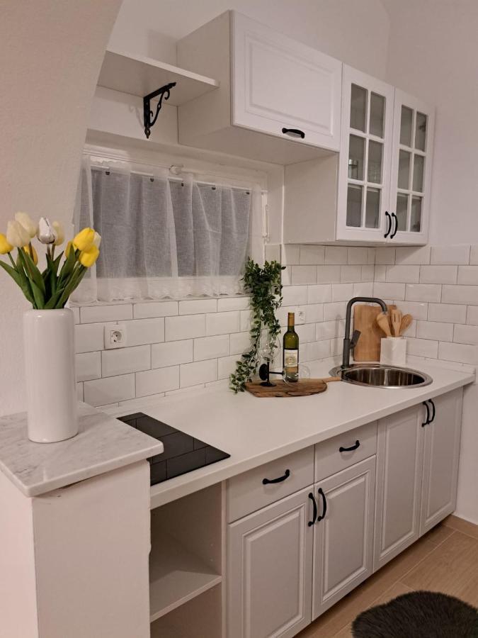 Studio Apartman Maris Leilighet Zadar Eksteriør bilde